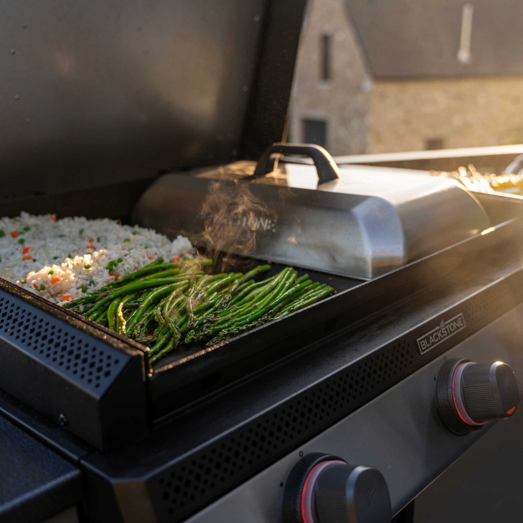 28" Deep Kitchen Griddle in Stainless Steel w/Hood